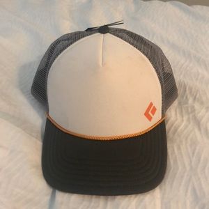 Black Diamond Granite White Trucker Hat